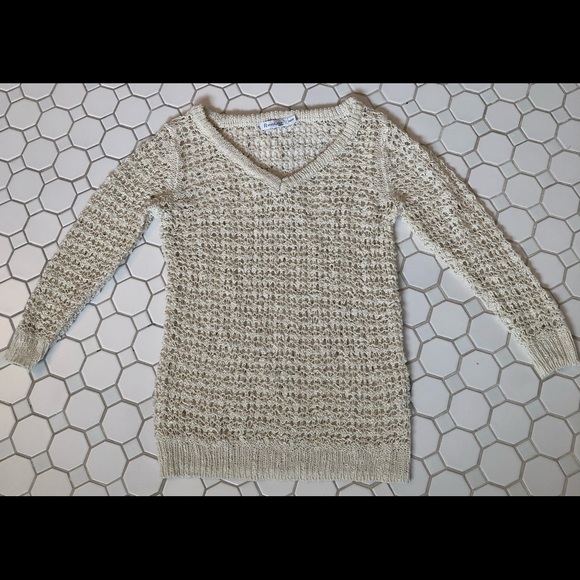 Revolution Ladies Small Cream sweater - Picture 4 of 4